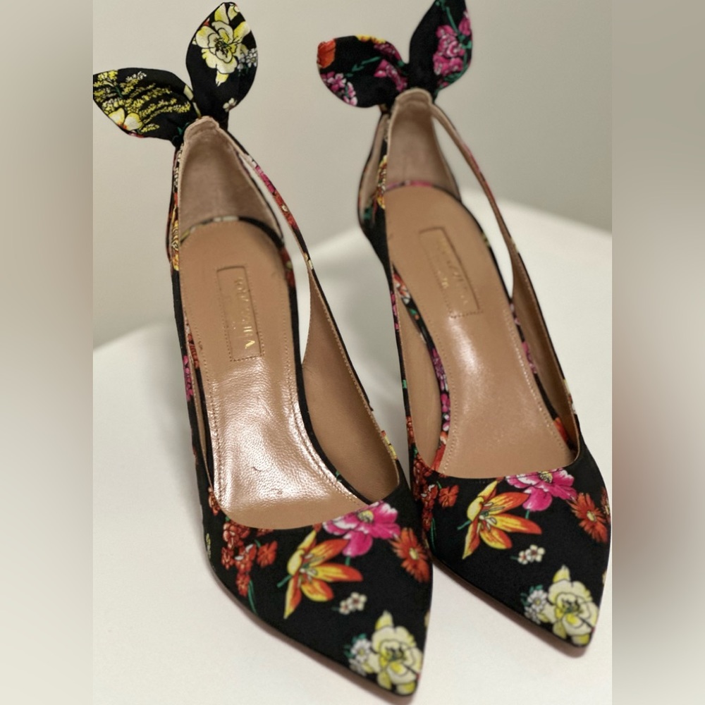 AQUAZZURA Deneuve Bow Pointed Toe Pump- size 7.5